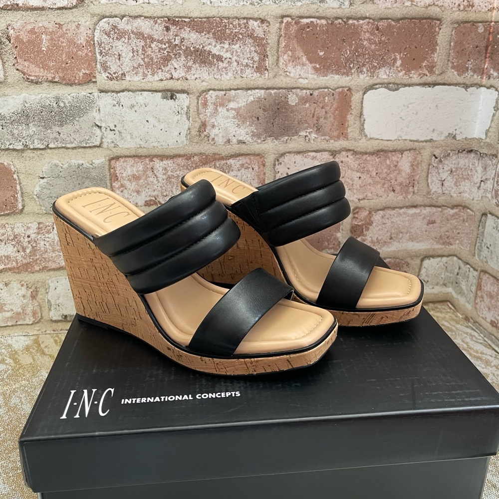 INC International Concepts Black Wedge Shoes with Modern Design
